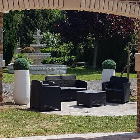 Domaine De Karoli 호텔 Barneville-sur-Seine 외부 사진